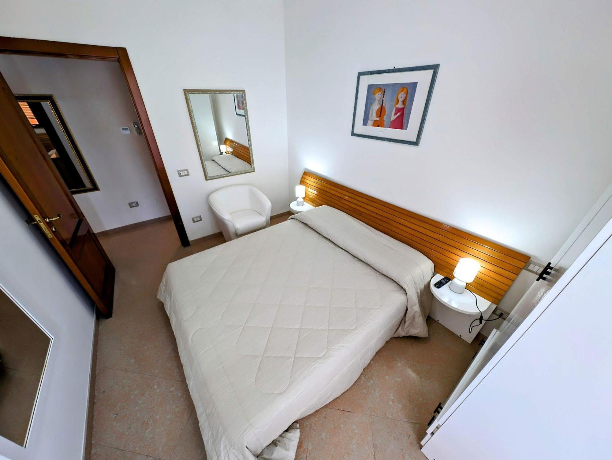 Oikia Vacanze S Cesarea Casa Rosa Su Санта-Чезареа-Терме Экстерьер фото
