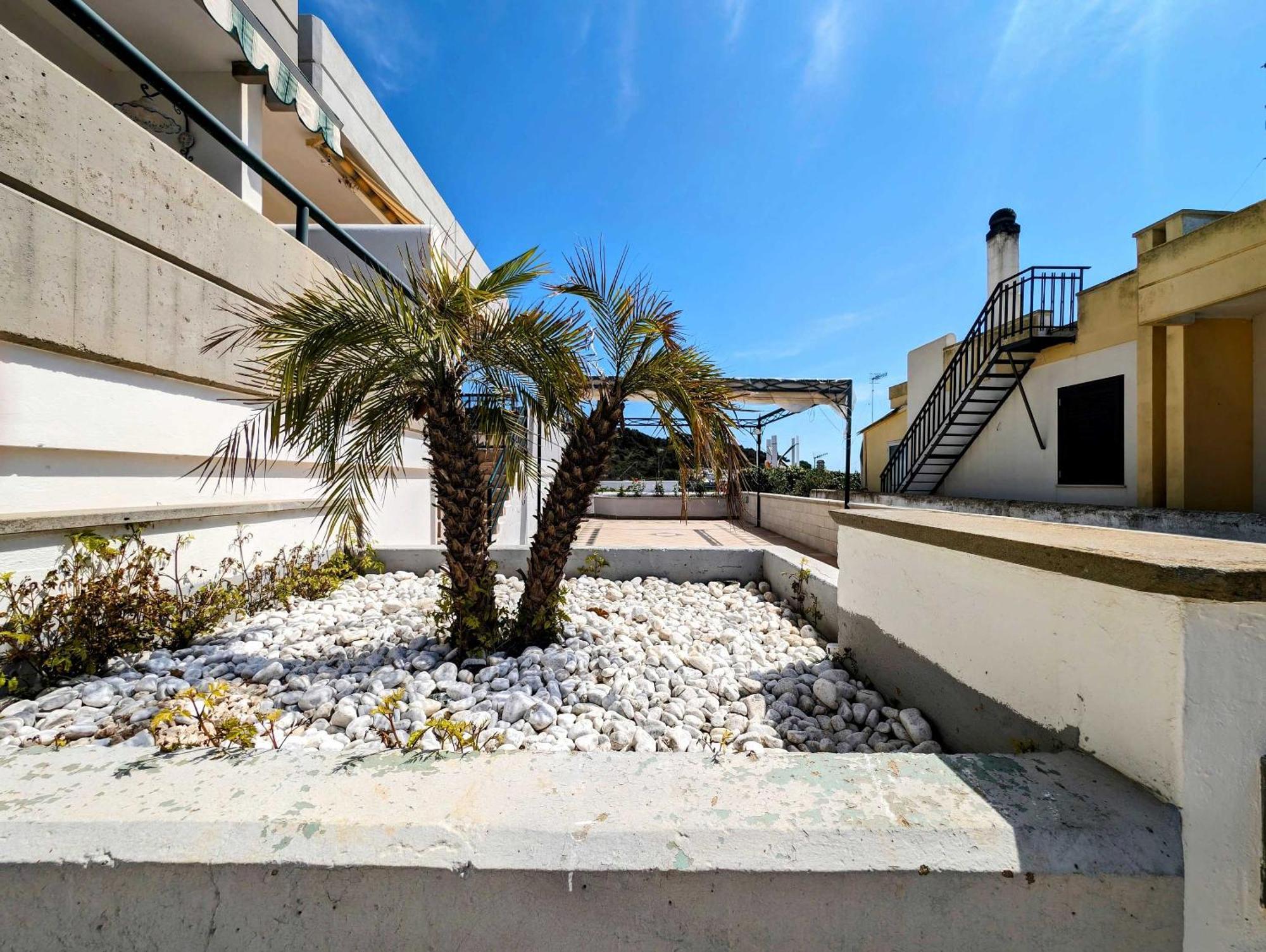 Oikia Vacanze S Cesarea Casa Rosa Su Санта-Чезареа-Терме Экстерьер фото