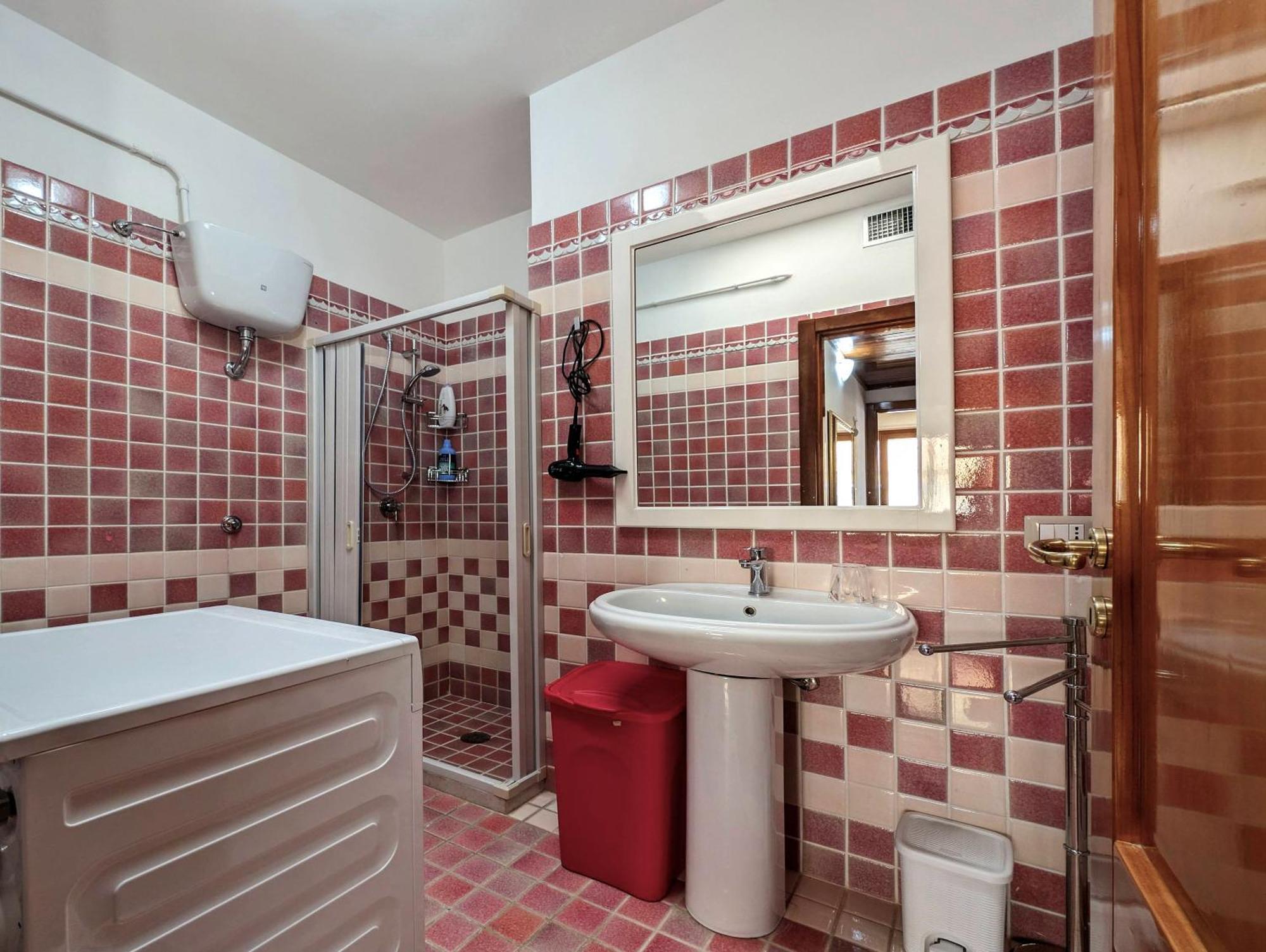 Oikia Vacanze S Cesarea Casa Rosa Su Санта-Чезареа-Терме Экстерьер фото